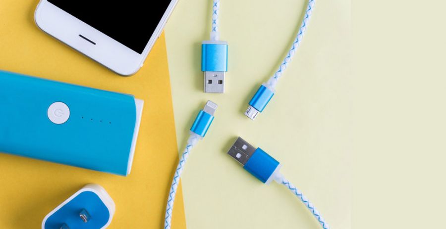 قیمت انواع شارژر گوشی و تبلت چقدر است؟