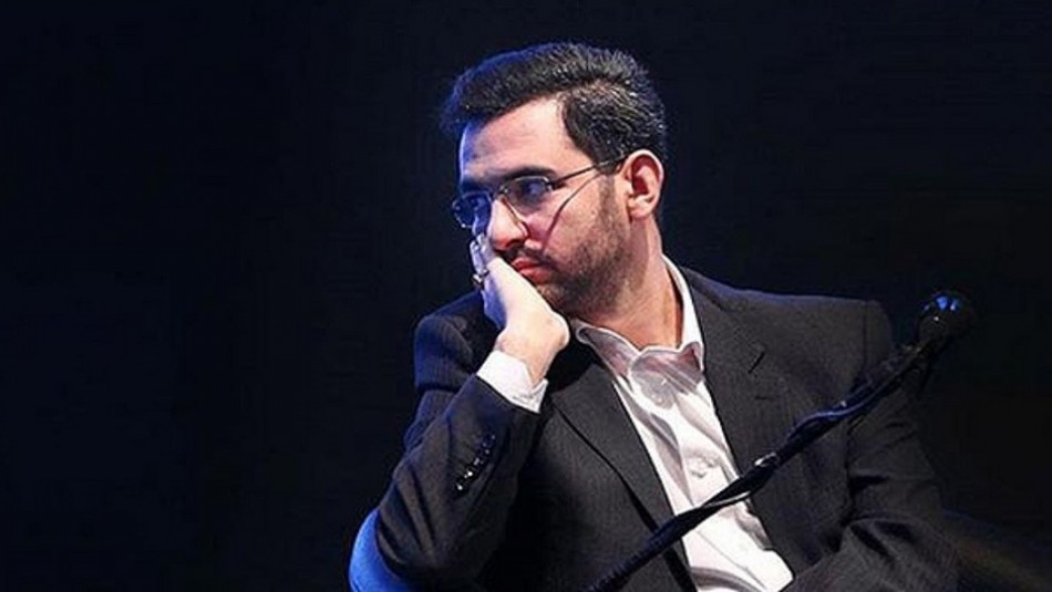 اتهام جدید آذری‌جهرمی چیست؟ / شعار «نه شرقی نه غربی» دردسر جدید وزیر ارتباطات