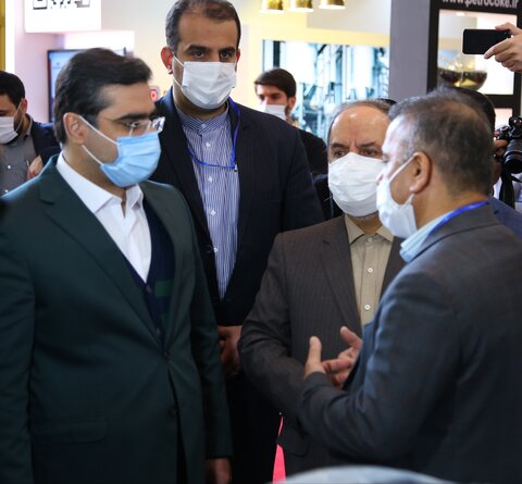 فولادمبارکه 