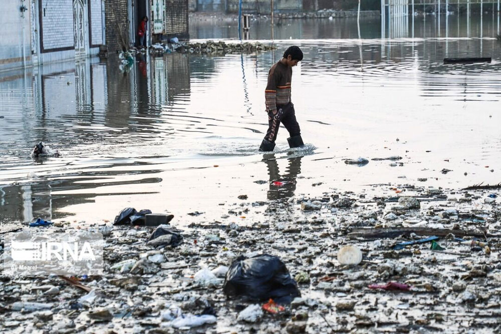 کوت عبدالله در میان فاضلاب