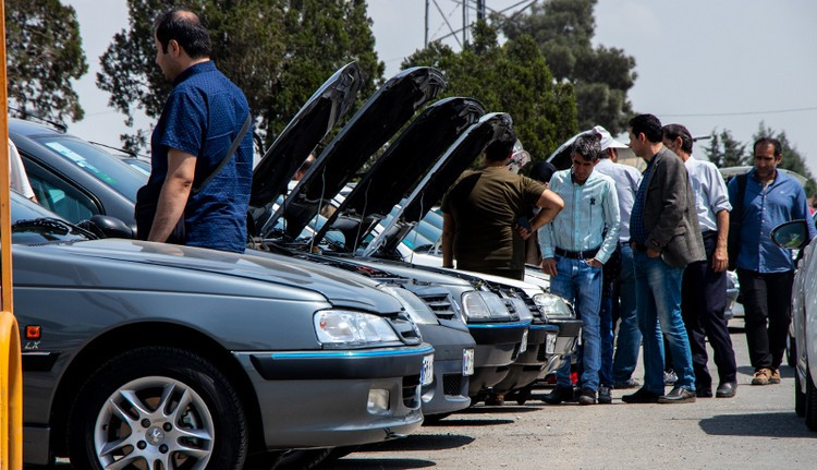 خودرو بخریم یا نخریم؟/ خودرو بخریم یا نخریم؟