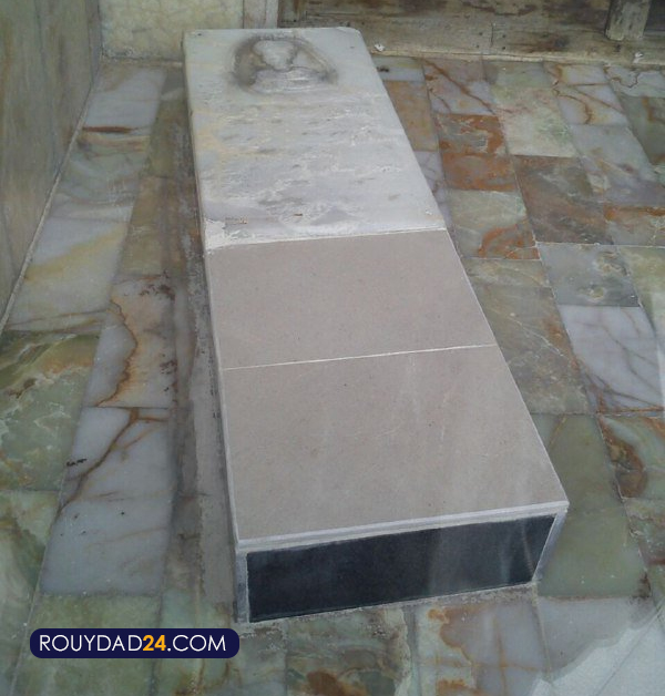 آرامگاه لطفعلی خان زند