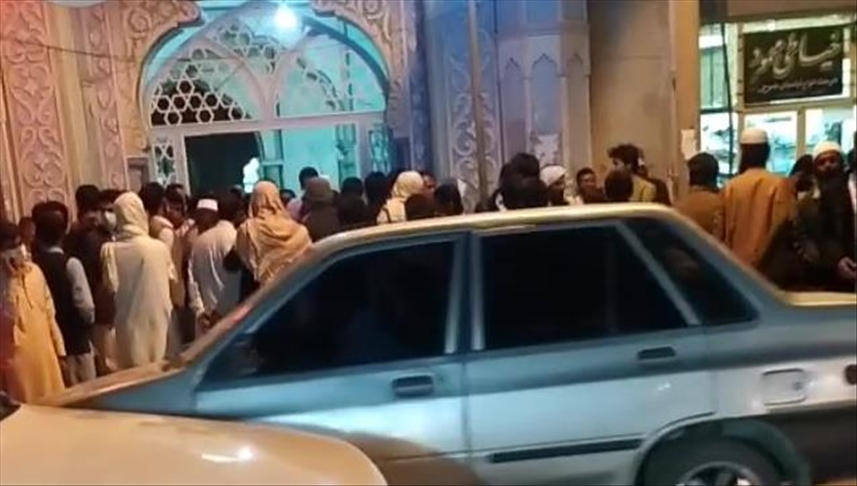 تخریب مصلای اهل سنت در ایرانشهر تخریب مصلای اهل سنت در ایرانشهر