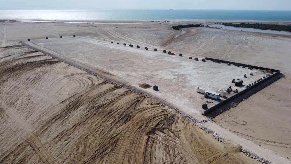 جنگل‌های حرا در آستانه مرگ/مرگ جنگل‌های حرا در میان چرخ‌دنده‌های توسعه/ پروژه پرورش میگو چه بر سر تالاب بردستان می‌آورد؟