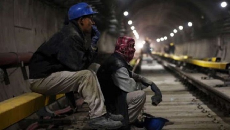  شیوع اعتیاد در میان کارگران 