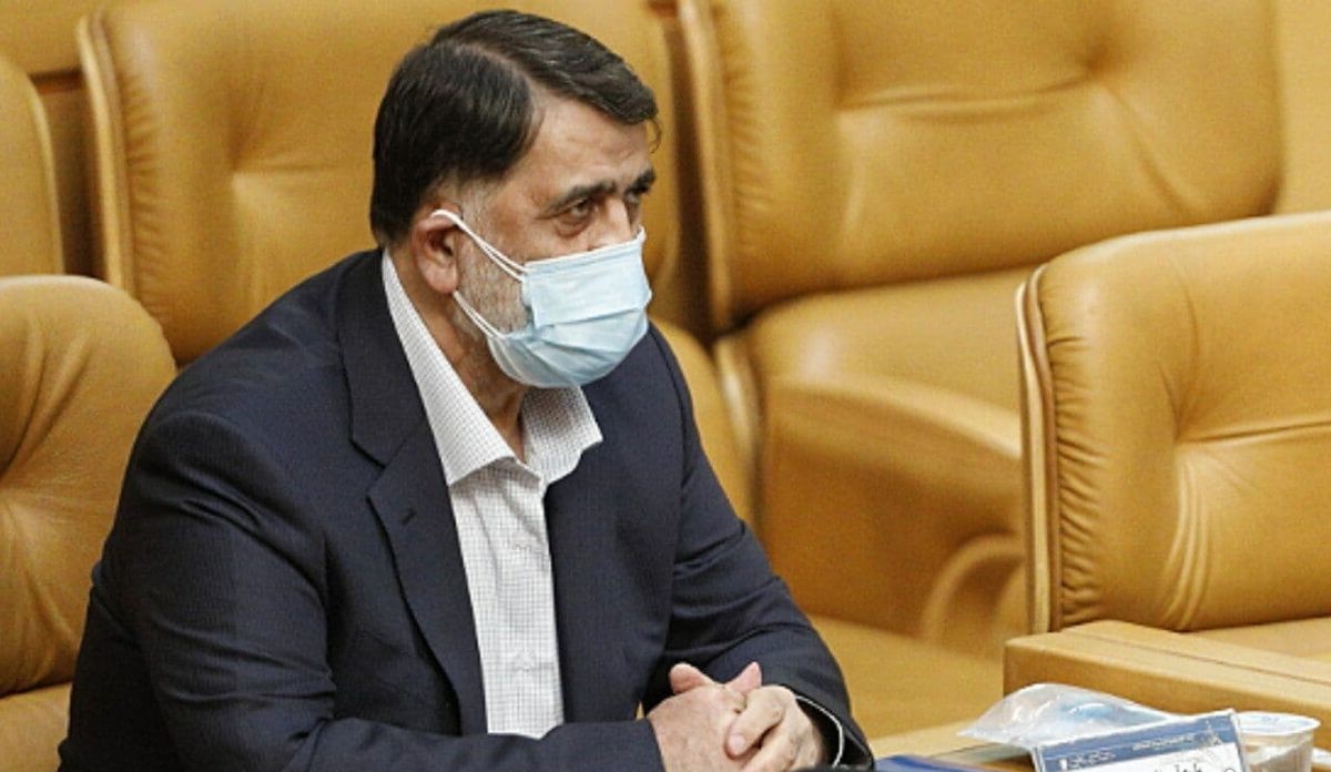 واکنش نامزد ریاست فدراسیون به رای جنجالی کاپیتان تیم ملی/ به حاج صفی افتخار می‌کنم!