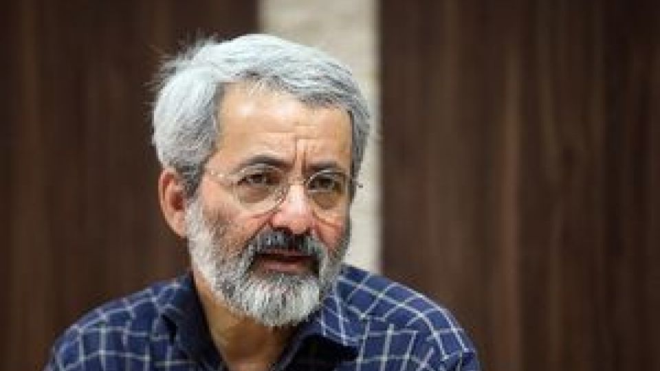 سلیمی‌نمین: احمدی نژاد مسیر تخریب لاریجانی در میان اصولگرایان را پیش گرفته