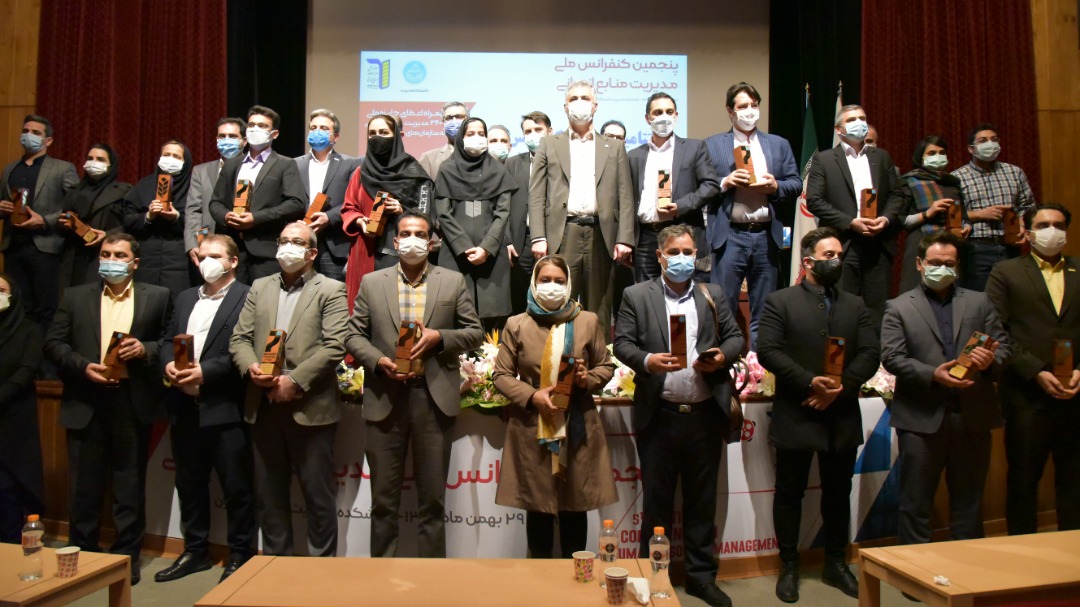 کسب نشان برنزین C3 توسط شرکت نفت ایرانول