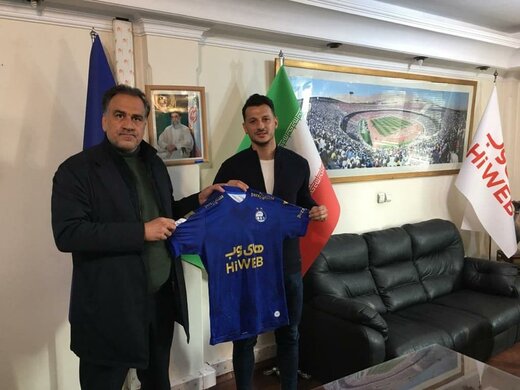 مهاجم پرسپولیس در تمرین استقلال حاضر شد +عکس