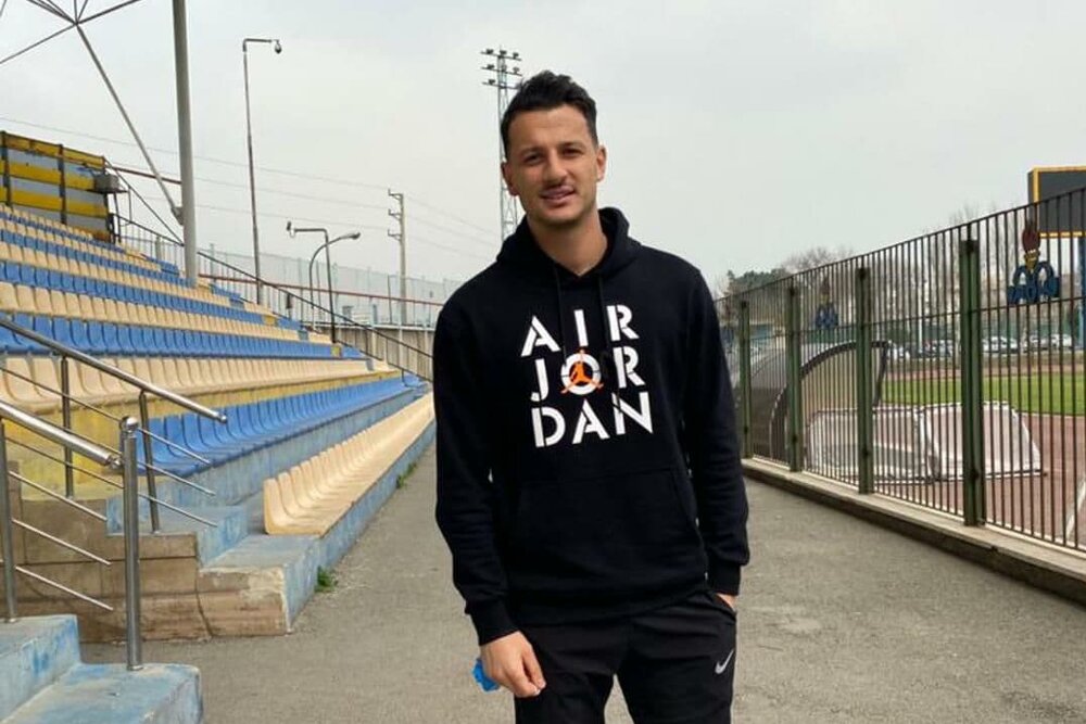 مهاجم پرسپولیس در تمرین استقلال حاضر شد +عکس