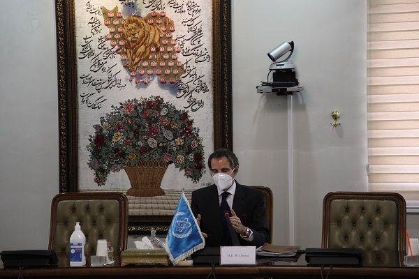 آغاز مذاکرات آژانس و سازمان انرژی اتمی ایران +عکس