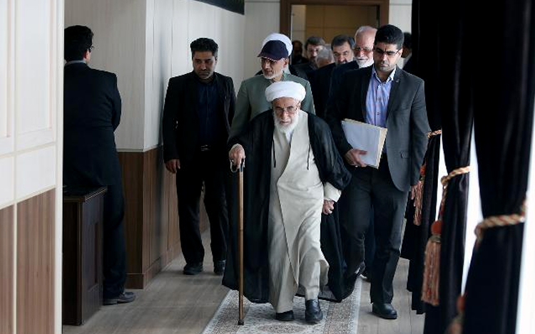 عکس جوانی آیت الله جنتی