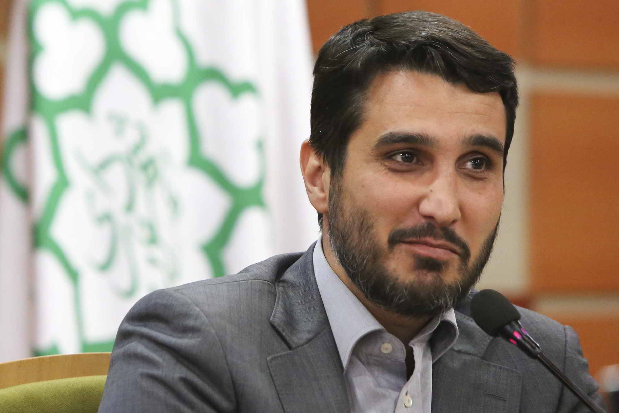 درخواست ما برای جذب نیرو ربطی به انتخابات ندارد / مداح تشکری هاشمی نیستم جذب نیروی شهرداری منطقه 17 تهران