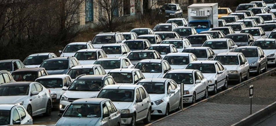 ترافیک سنگین جاده ای