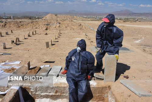 تدفین اجساد کرونایی 