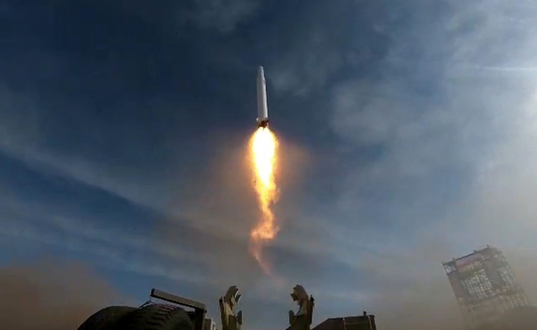 پرتاب ماهواره نور