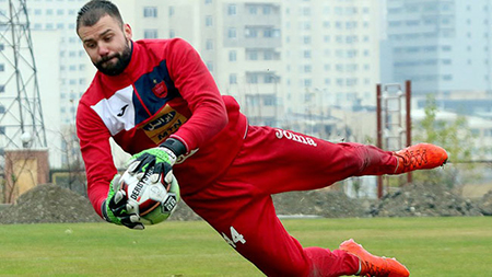 دروازه بان پرسپولیس