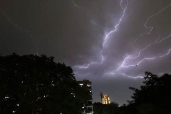 رگبار باران، رعد و برق و وزش باد طی روزهای آینده رگبار باران، رعد و برق