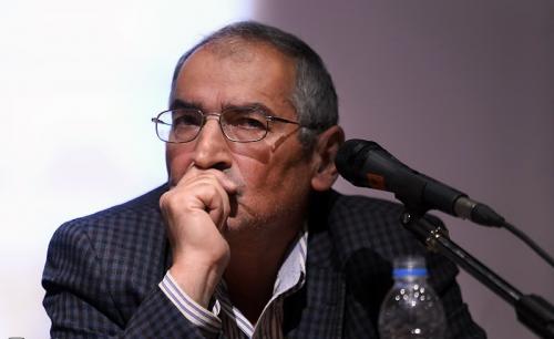 واکنش صادق زیباکلام به مواضع اخیر اردشیر زاهدی: شاید اموال و املاکی در ایران دارد که میخواهد پس بگیرد واکنش صادق زیباکلام