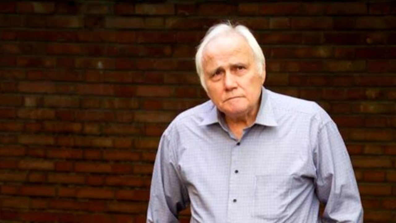 سیروس مشفقی