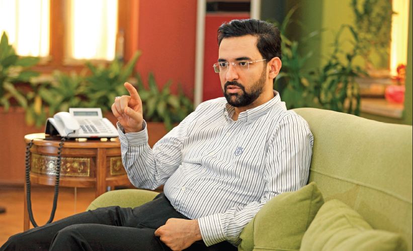 واکنش آذری جهرمی به فیلتر شبکه های اجتماعی