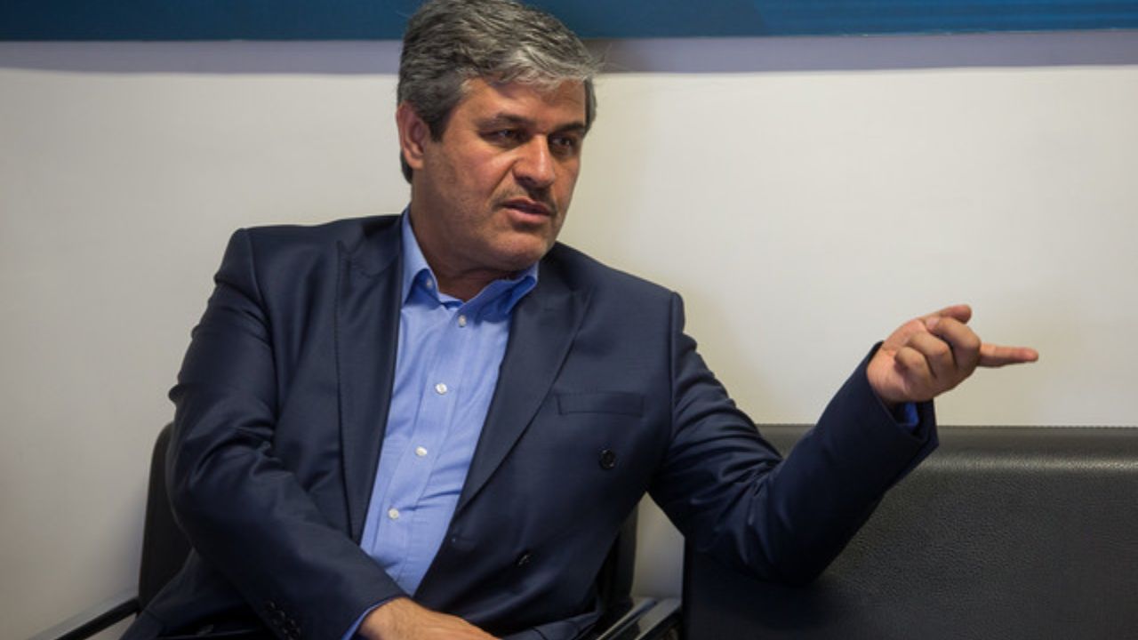 بررسی اعتبارنامه تاجگردون