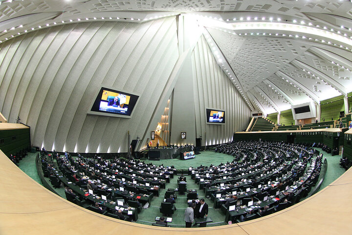 مشخص شدن نامزدهای ریاست و نواب رییسی مجلس 