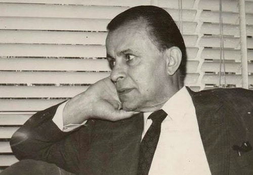 محمود اعتمادزاده محمود اعتمادزاده