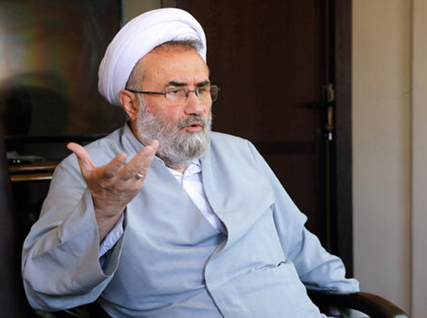 قاضی منصوری 