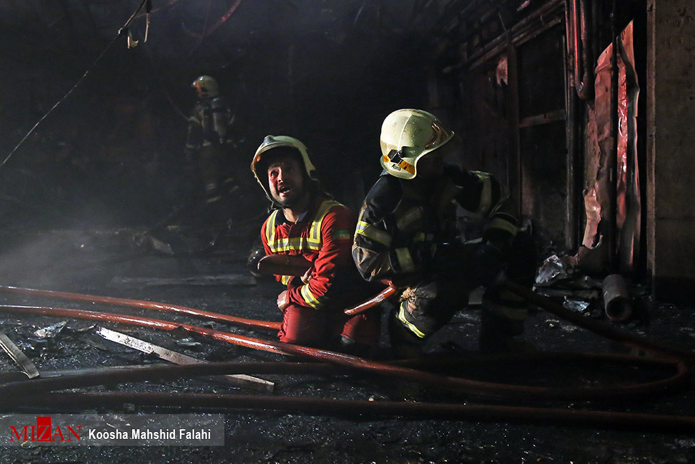 آتش سوزی در یک کلینیک درمانی در خیابان شریعتی تهران+عکس