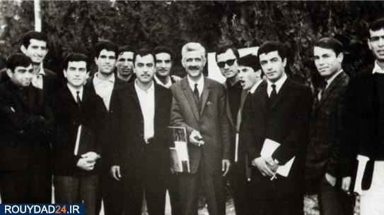 زندگی نامه جلال آل احمد