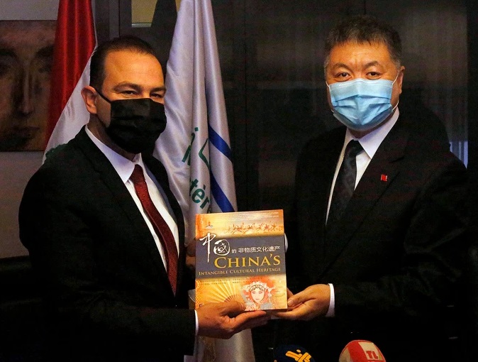 چین نجات دهنده اقتصاد لبنان