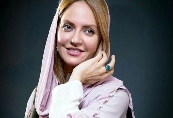 مهناز افشار