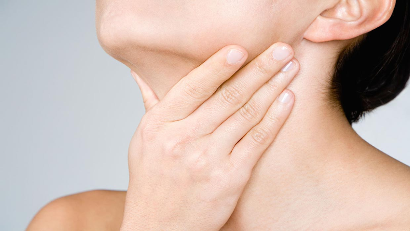 خارش گلو خارش گلو