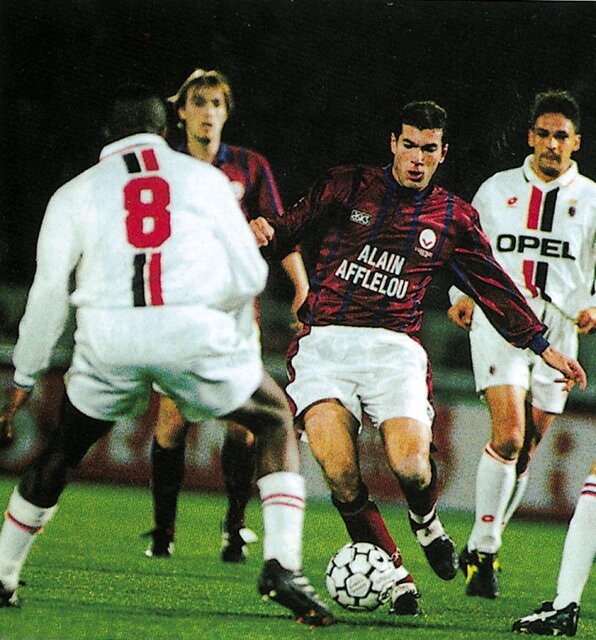 زین&zwnj;الدین زیدان 