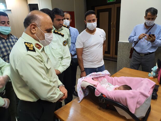 باند فروش نوزاد