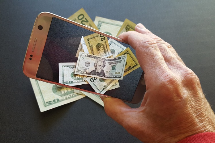 تاثیر افزایش نرخ ارز بر قیمت گوشی