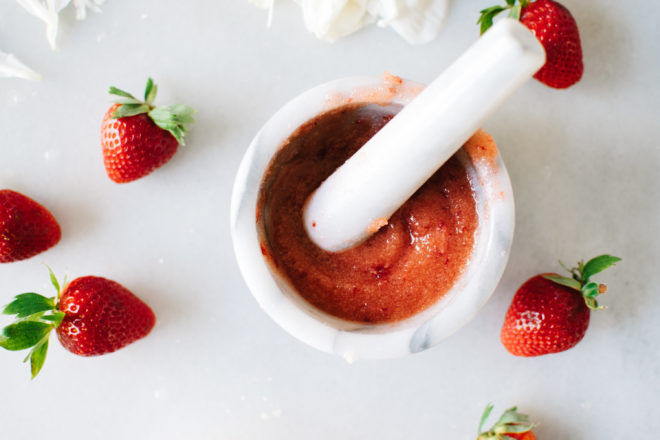 ماسک‌های توت‌فرنگی 