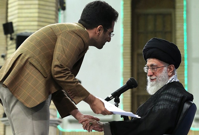 زندان محمدعلی کامفیروزی