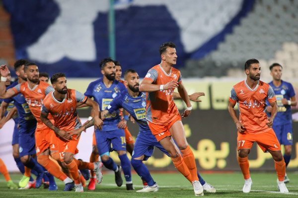 دیدار استقلال و سایپا