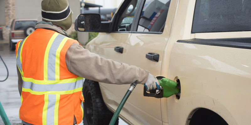 روش صحیح بنزین زدن 