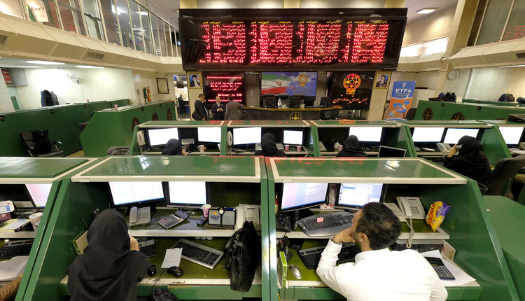 عرضه خودرو در بورس 