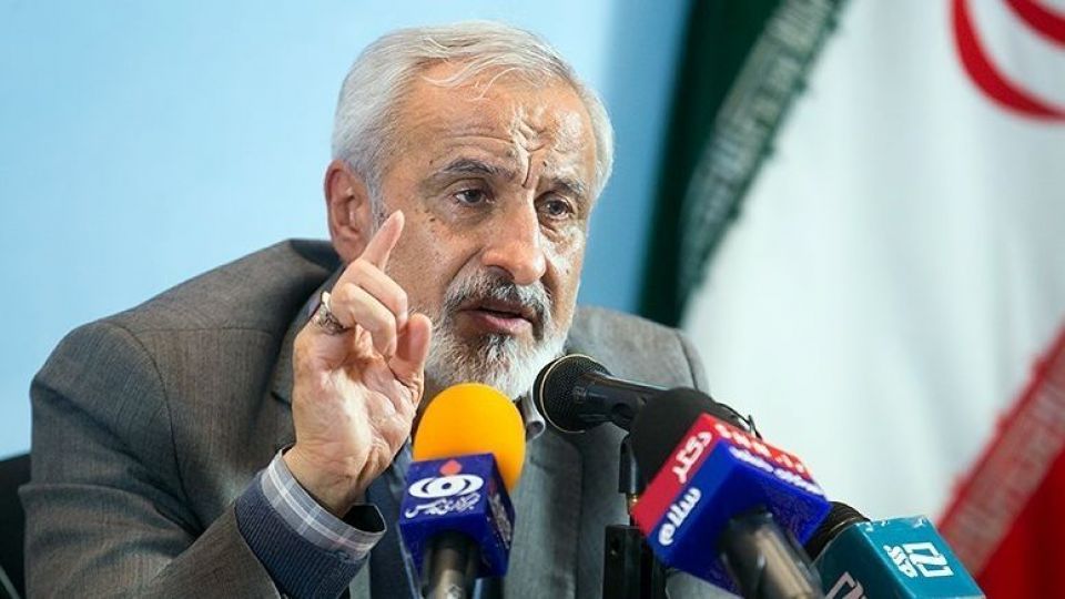 یادداشت انتقادی الیاس نادران