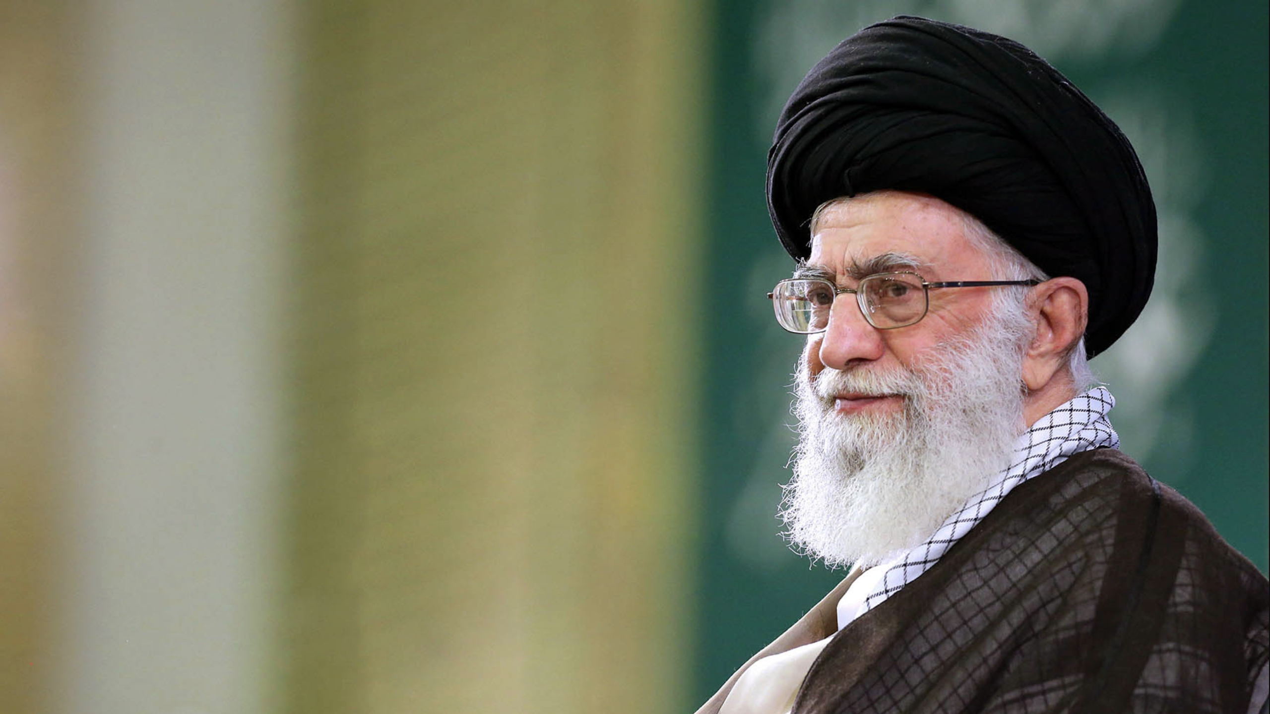 رهبر انقلاب