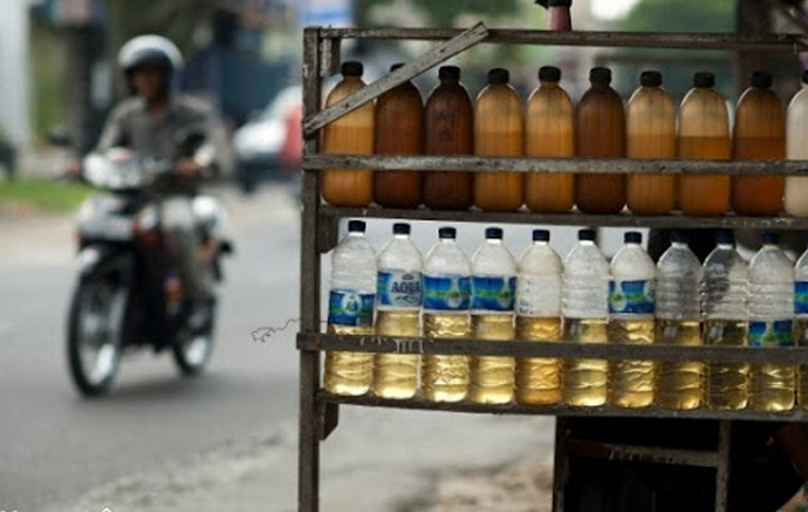 فروش نفت به مردم