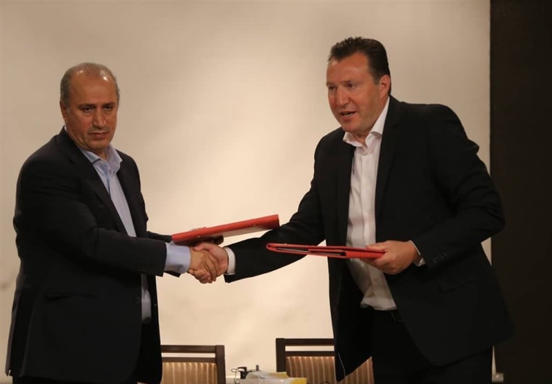 ۲۹ شرط حقوقی قرارداد مارک ویلموتس با فدراسیون فوتبال قرارداد مارک ویلموتس