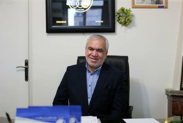 فتح اللهزاده: استراماچونی نیاید، بهترین گزینه استقلال جواد نکونام است سرمربی استقلال