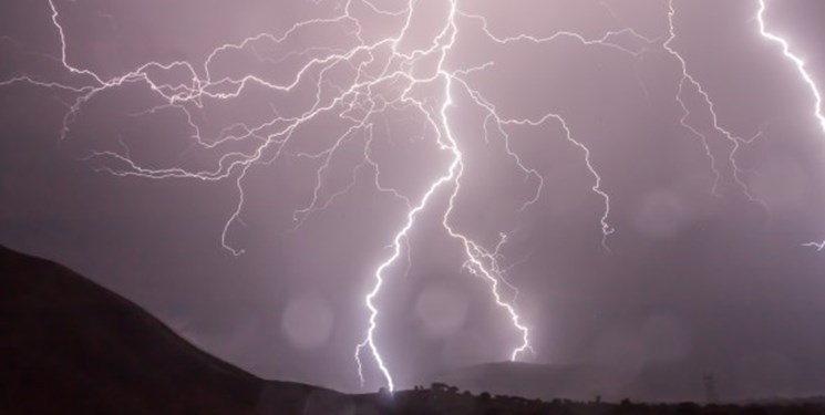 وقوع رگبار و رعدوبرق در ۱۱ استان کشور طی امروز و فردا