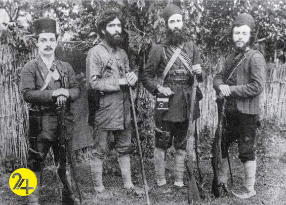 احسان الله خان دوستدار میرزا کوچک خان جنگلی