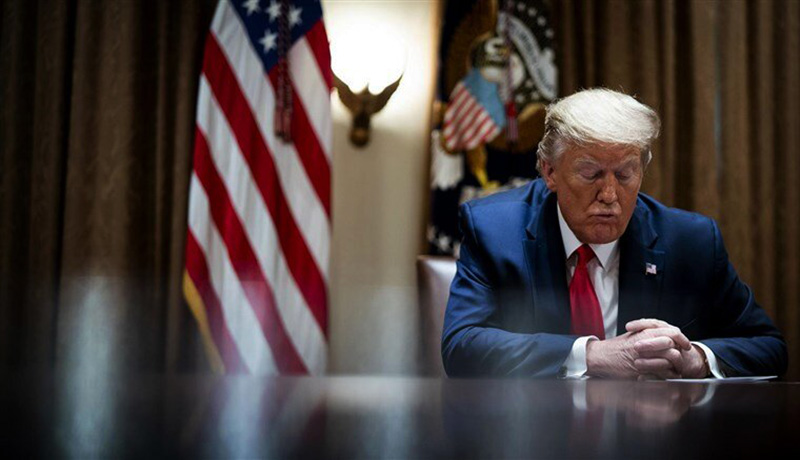 آمریکا در وضعیت قرمز